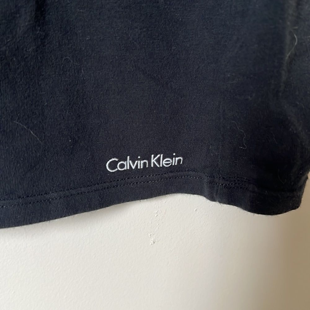 CALVIN KLEIN Tank 🖤  - Picture 3 of 5